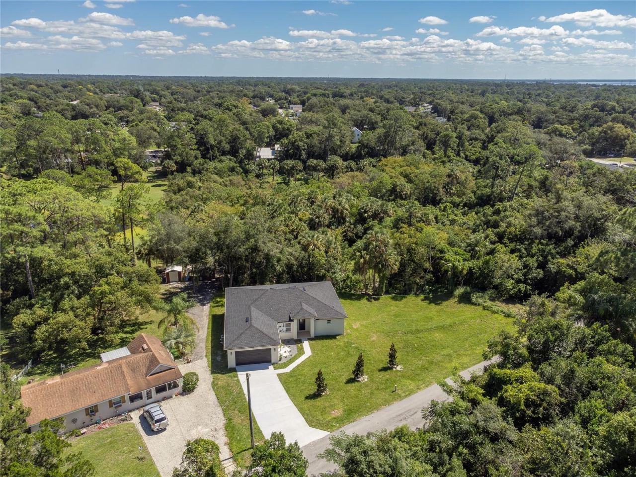 Photo 2 of 63 Alicante Rd, Debary, FL 32713