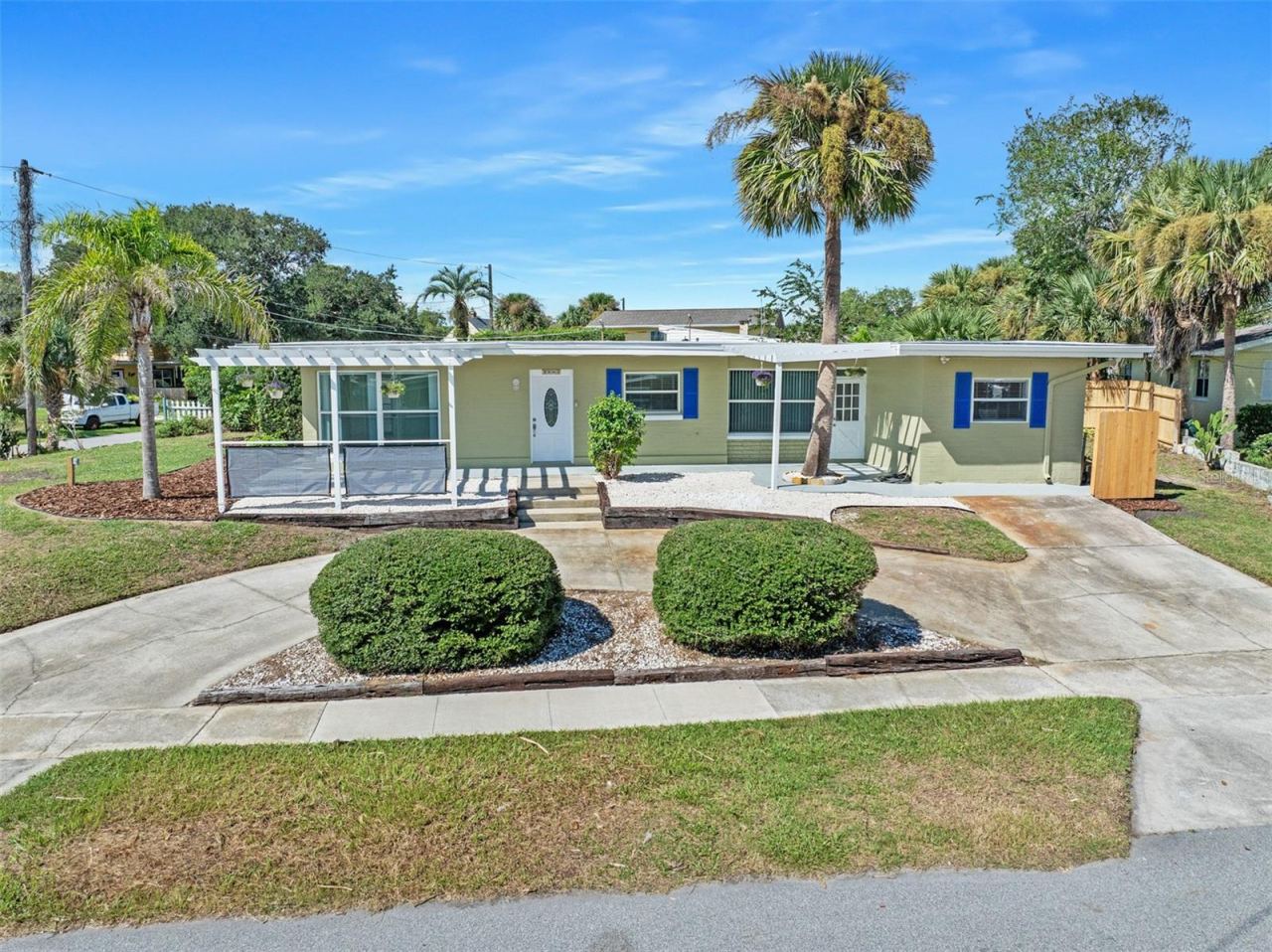 2001 N Oleander Ave, Daytona Beach