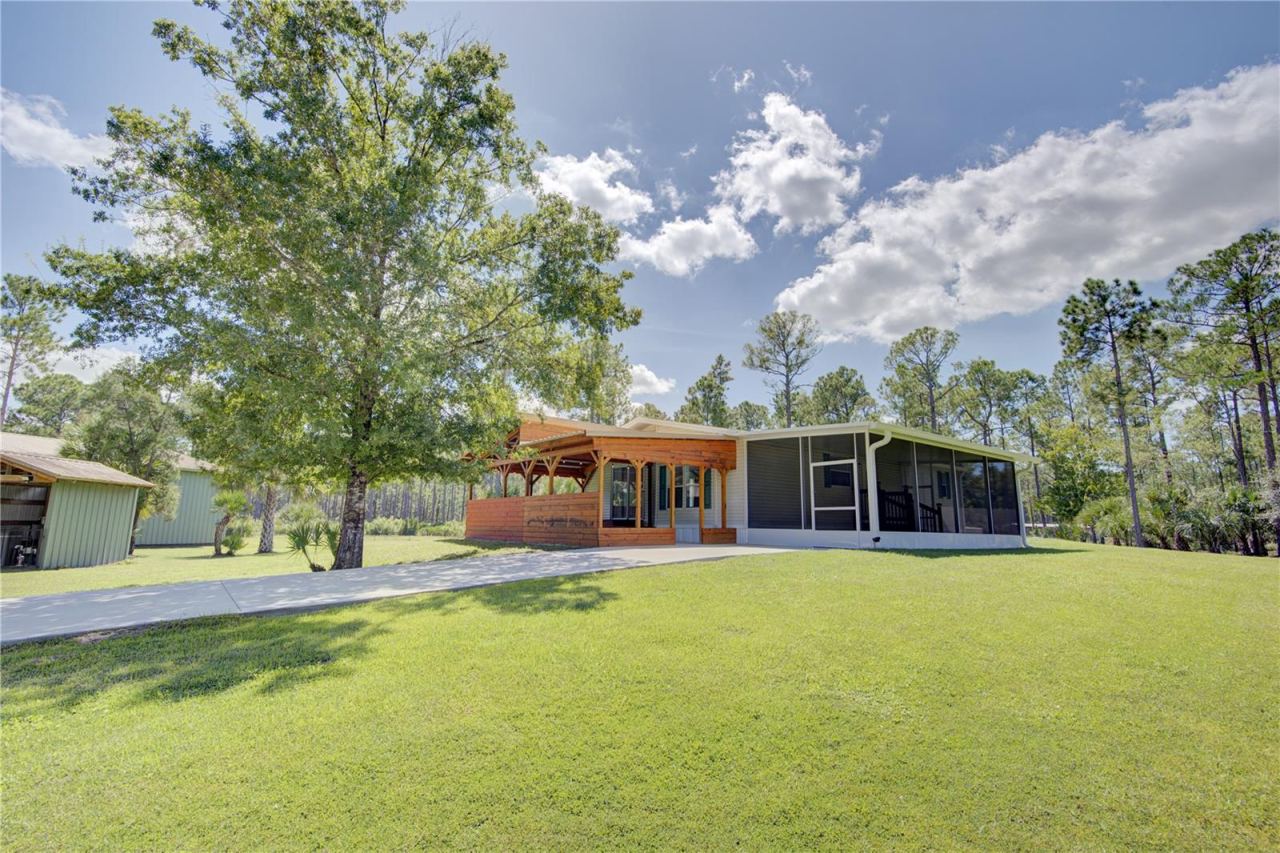 Photo 3 of 420 Smith Rd, Osteen, FL 32764