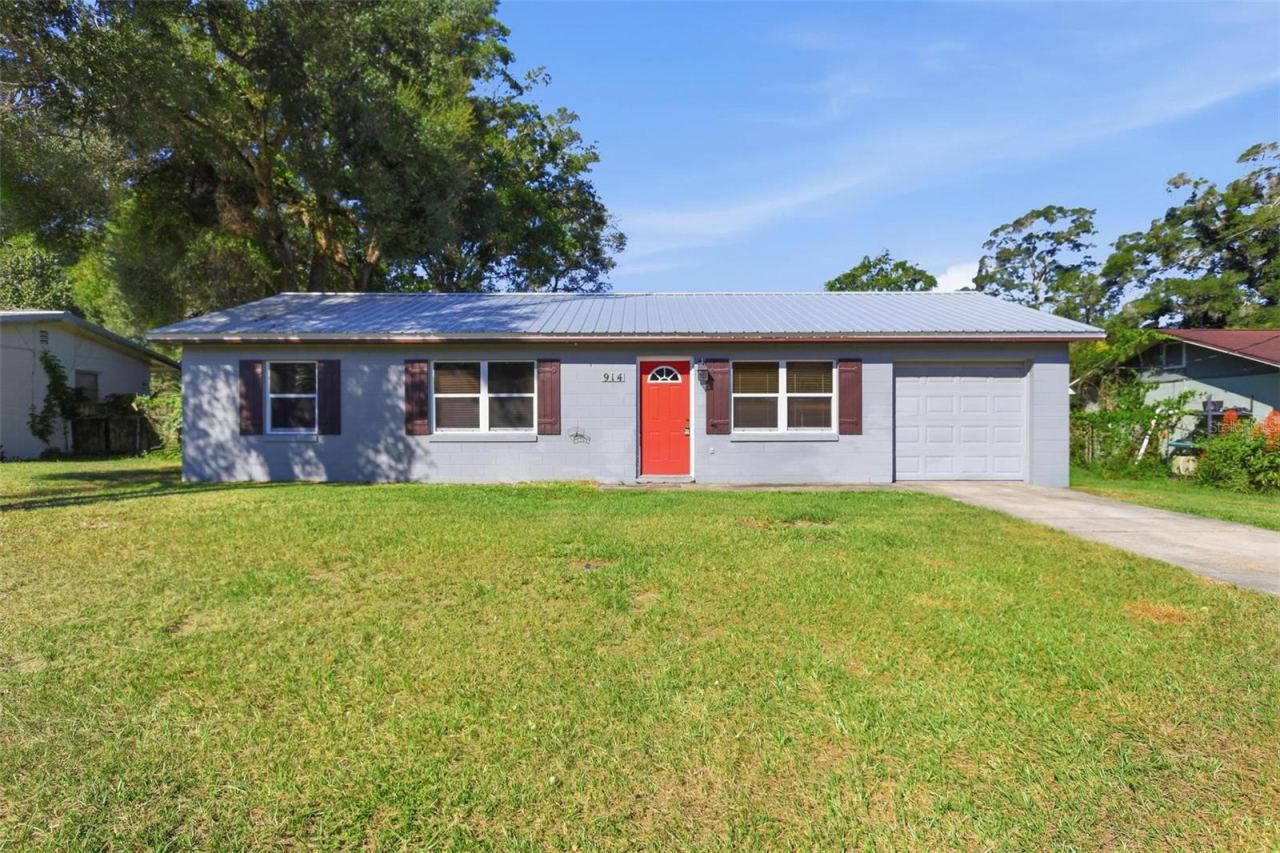 914 Cass St, Deland