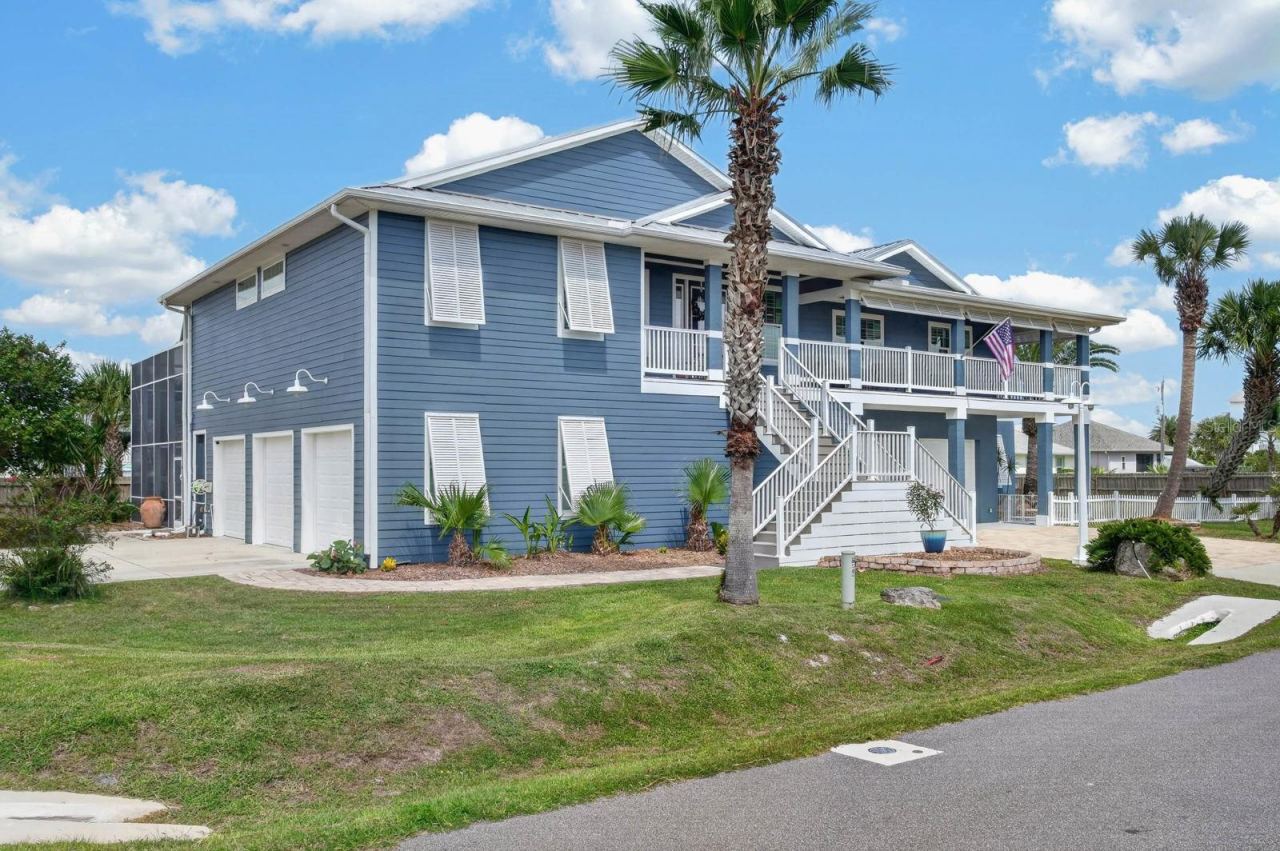 Photo 3 of 45 Rollins Dr, Palm Coast, FL 32137