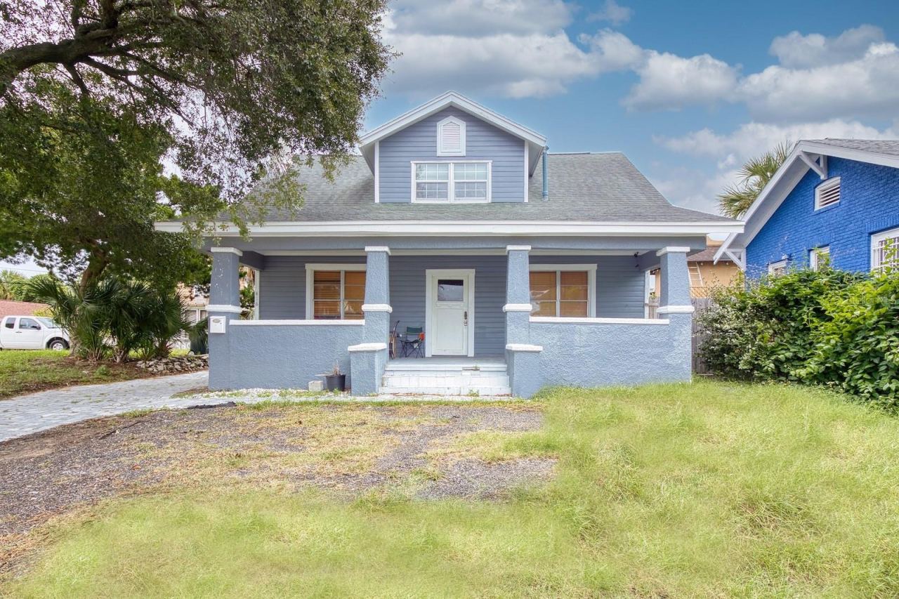 416 N Peninsula Dr, Daytona Beach