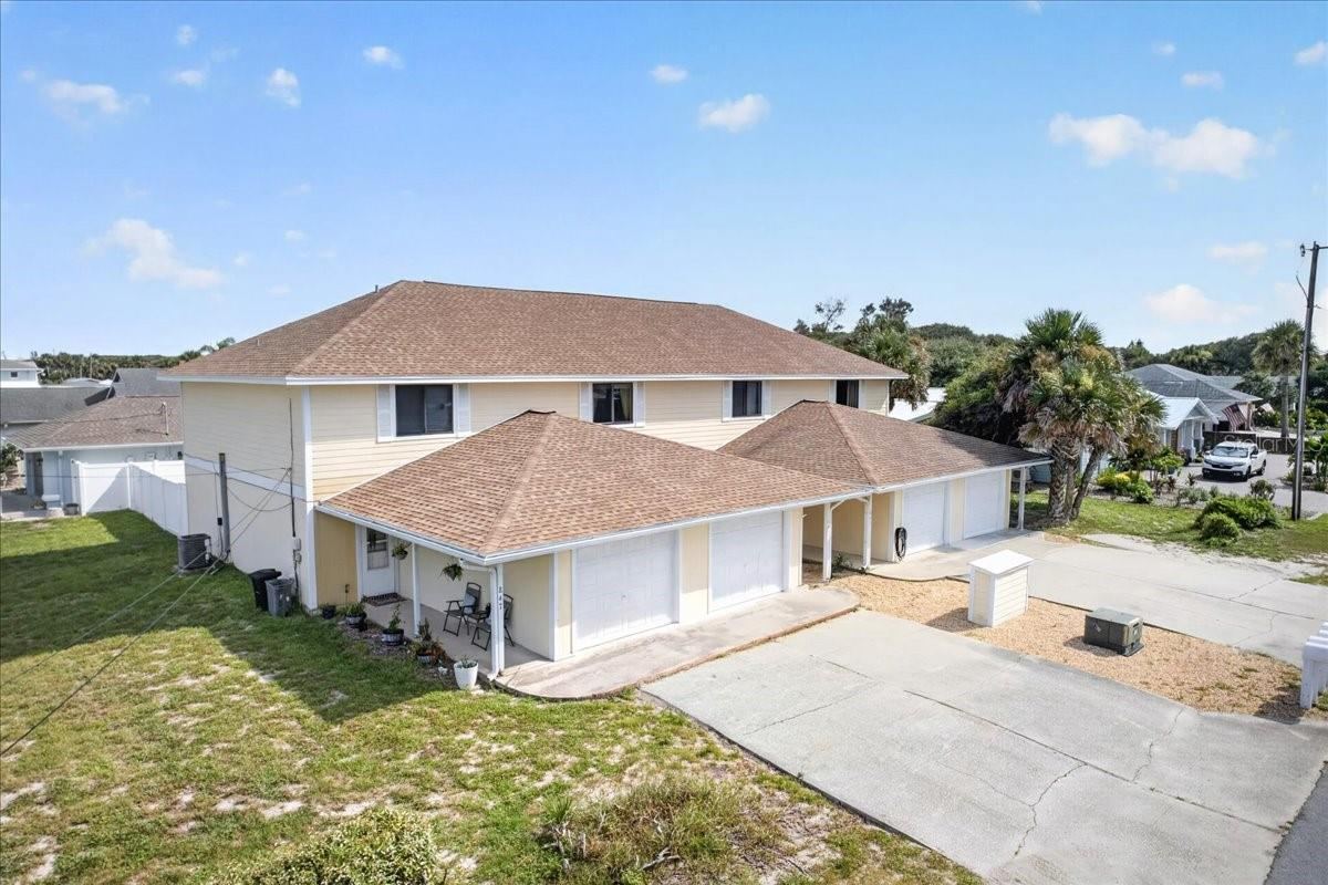841 E 14th Ave, New Smyrna Beach