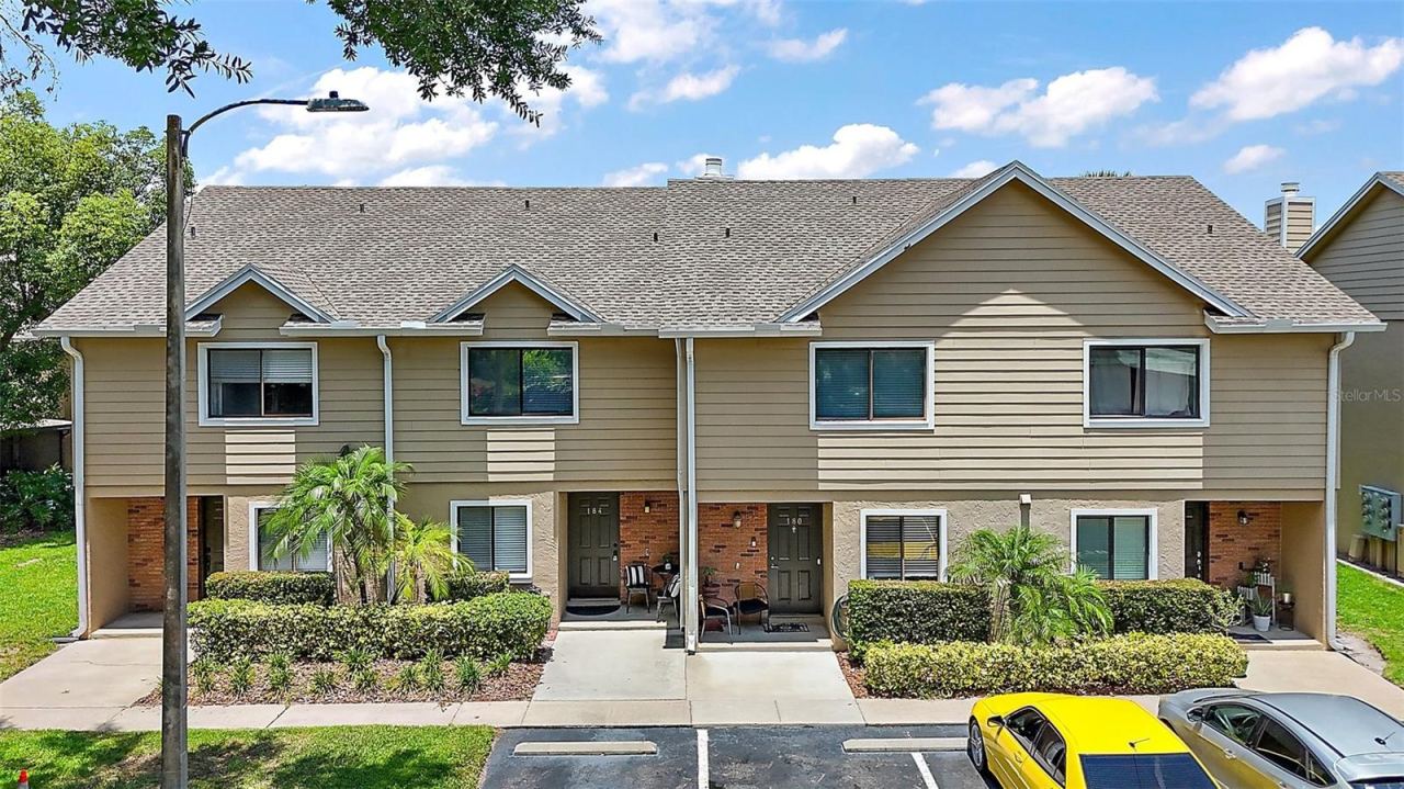 188 Sandlewood #1, Winter Park