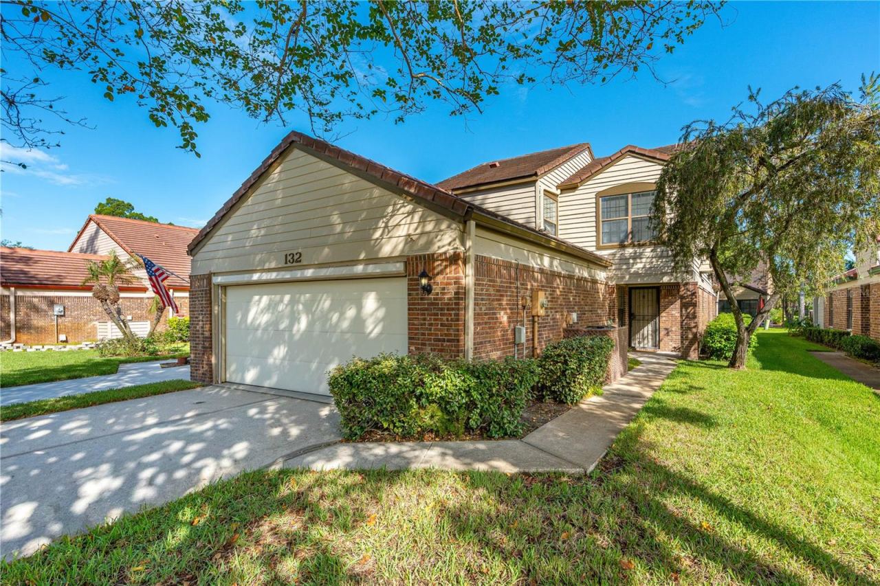 132 Bermuda Petrel Ct, Daytona Beach