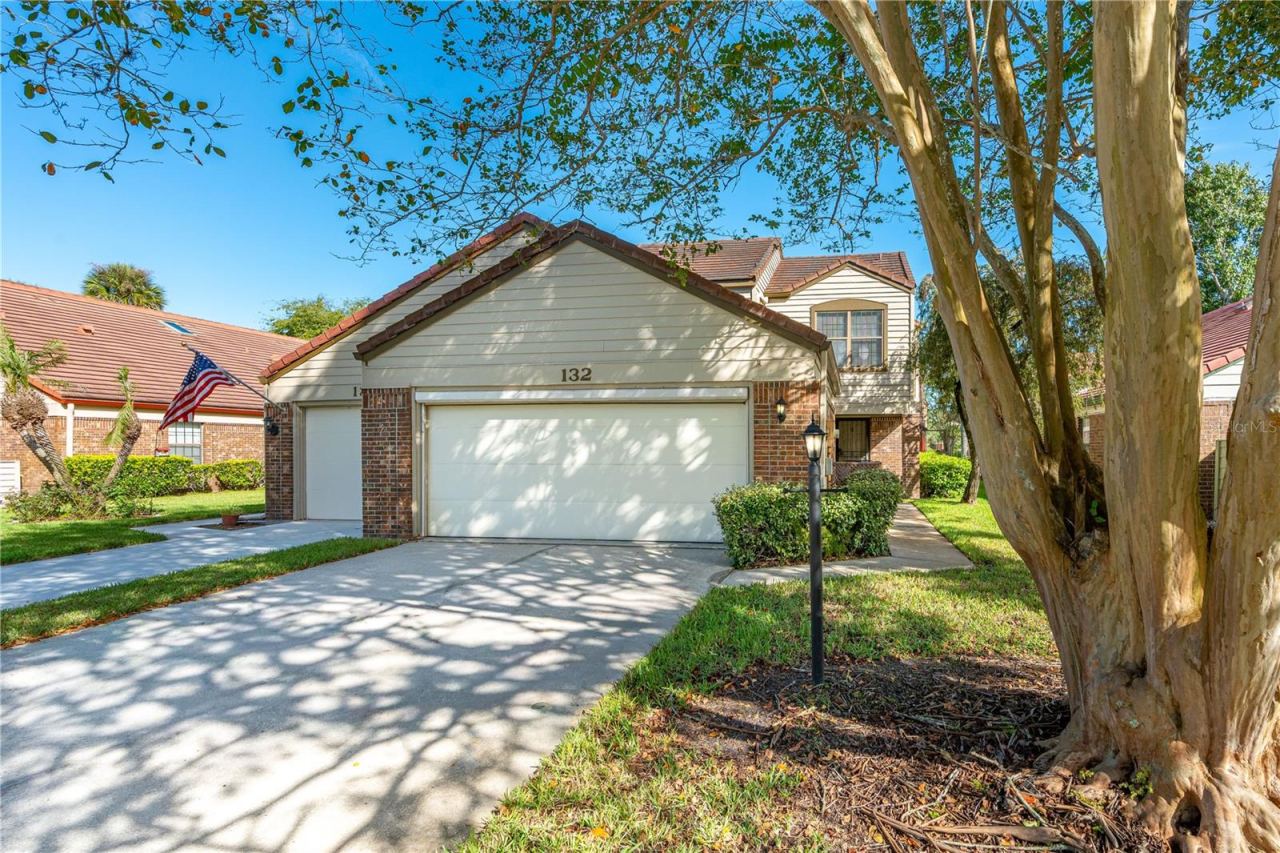 Photo 2 of 132 Bermuda Petrel Ct, Daytona Beach, FL 32119