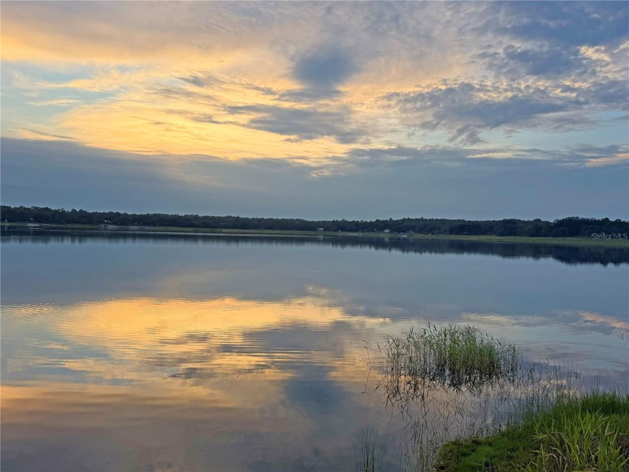 104 Doe Trl, Hawthorne, FL 32640