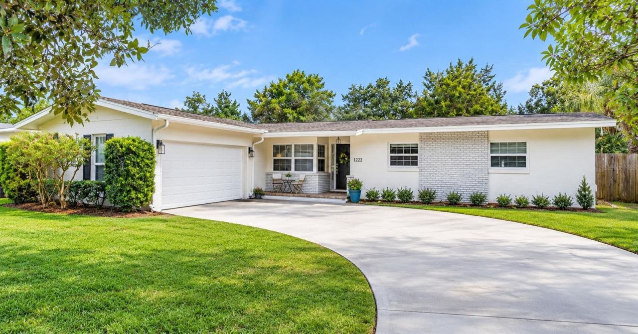 2322 Woodcrest Dr, Winter Park