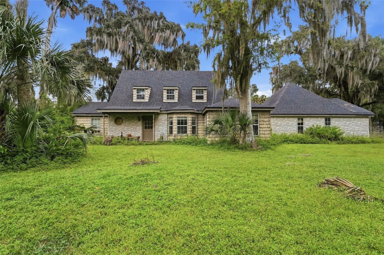 Photo 3 of 1640 Horseshoe Rd, Enterprise, FL 32725