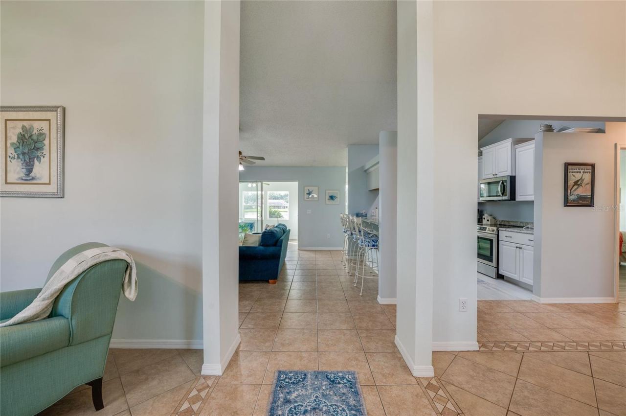 Photo 2 of 6129 Half Moon Dr, Port Orange, FL 32127