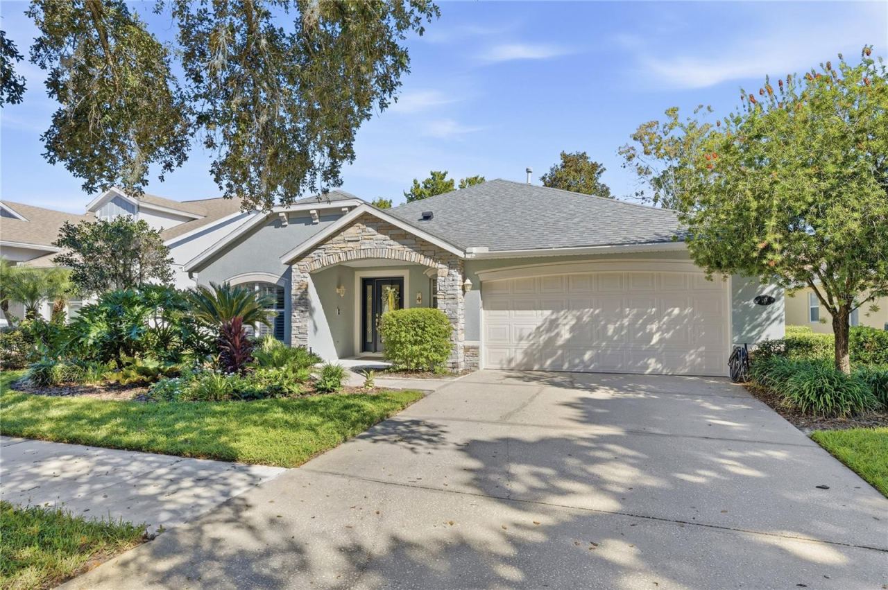 Photo 2 of 113 Westcott Ln, Deland, FL 32724