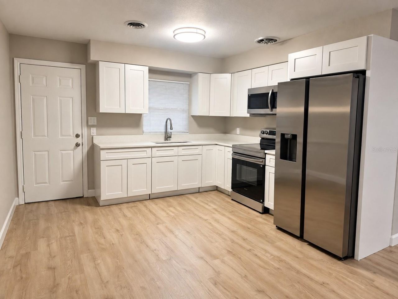 Photo 3 of 103 Williams St, Palatka, FL 32177