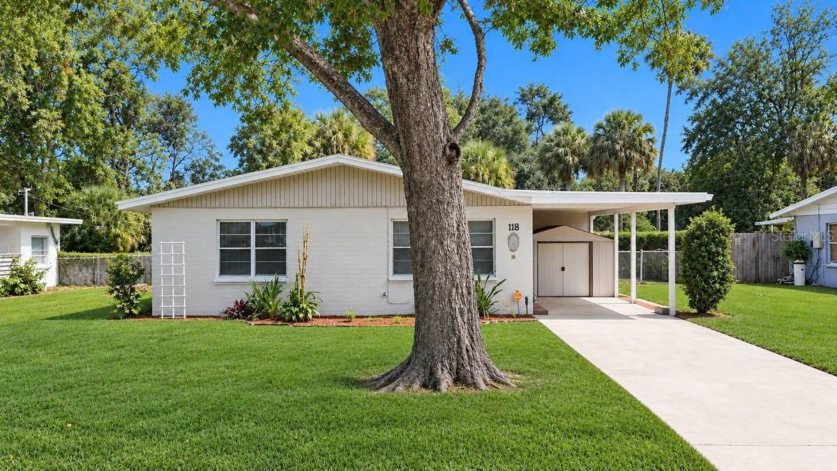 118 Palm Dr, Daytona Beach