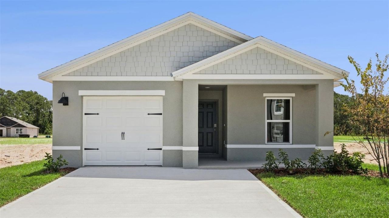 905 Bluet Dr, Port Orange, FL 32129