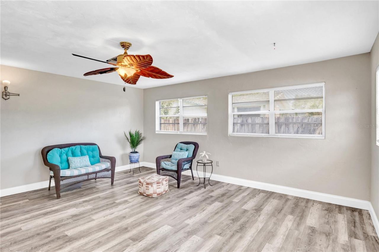 Photo 3 of 141 W Connecticut Ave, Edgewater, FL 32132