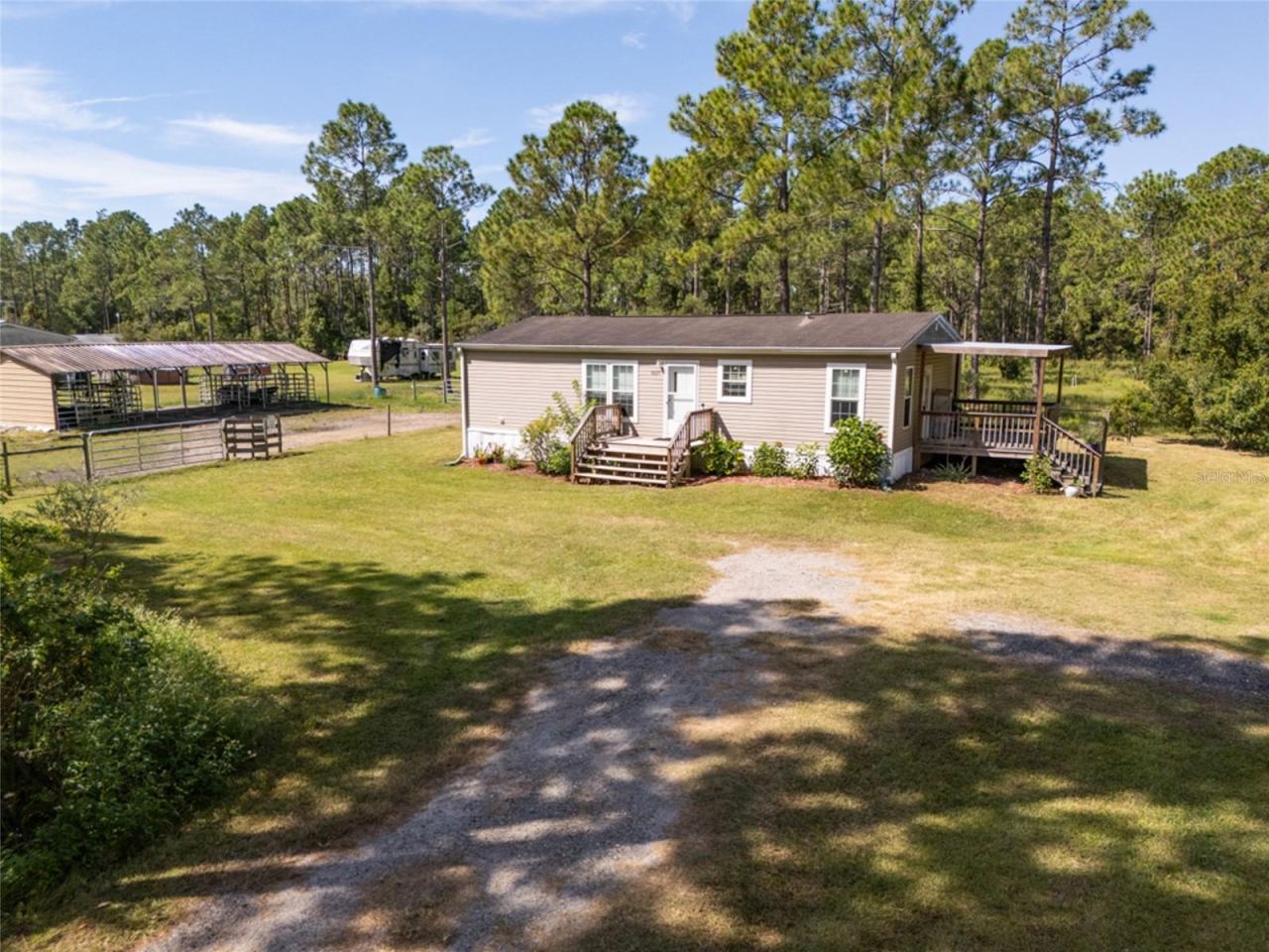 Photo 3 of 5607 Cherry Ln, Bunnell, FL 32110