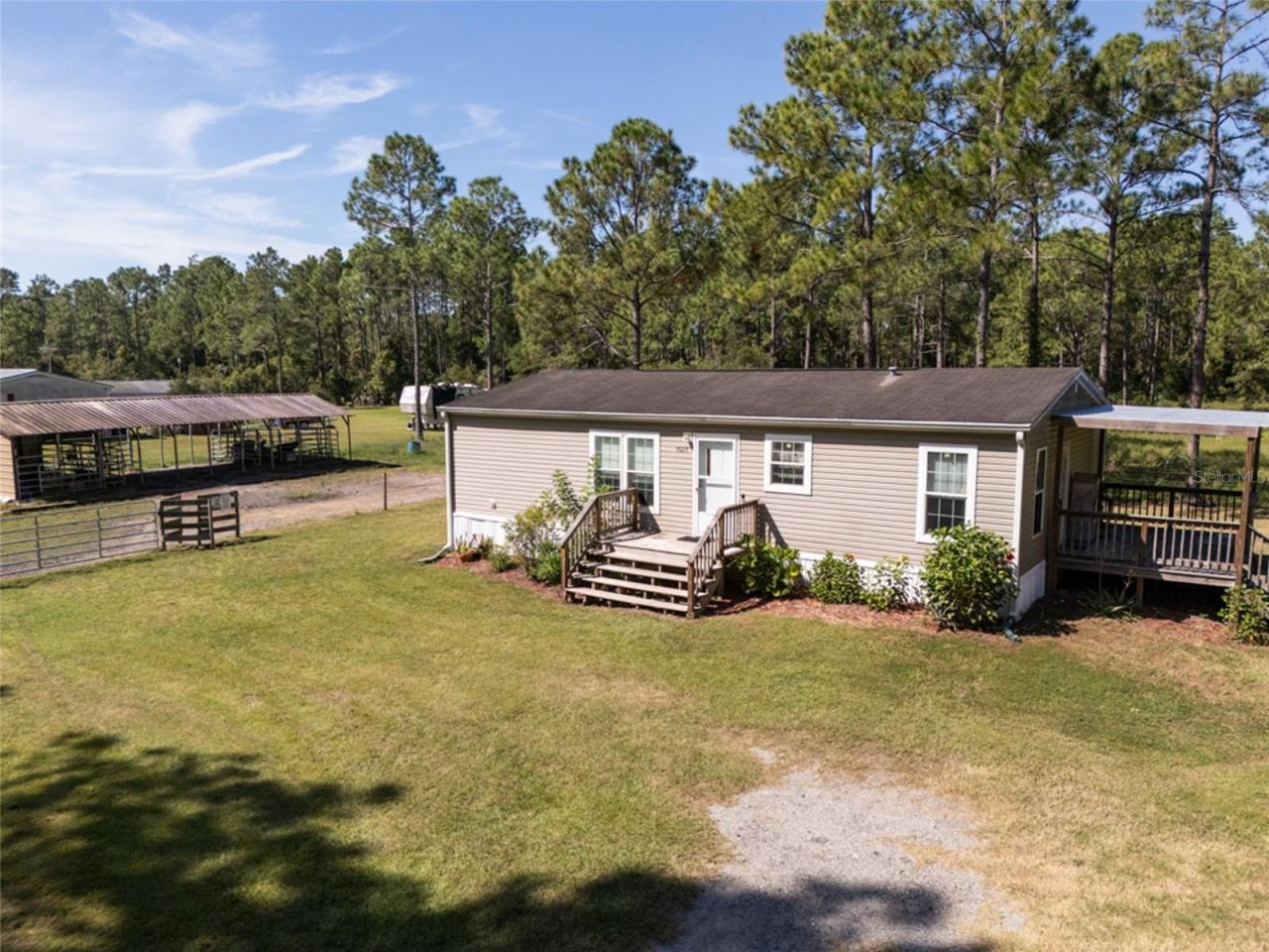 Photo 4 of 5607 Cherry Ln, Bunnell, FL 32110