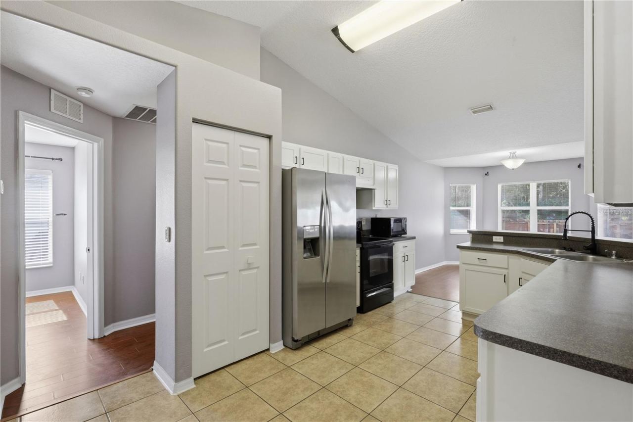 Photo 5 of 90 Zephyr Lily Trl, Palm Coast, FL 32164