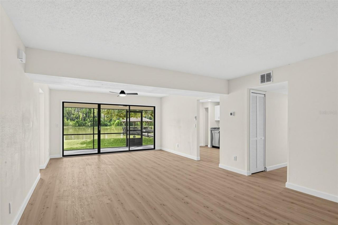 Photo 2 of 275 Indigo Dr #1070, Daytona Beach, FL 32114