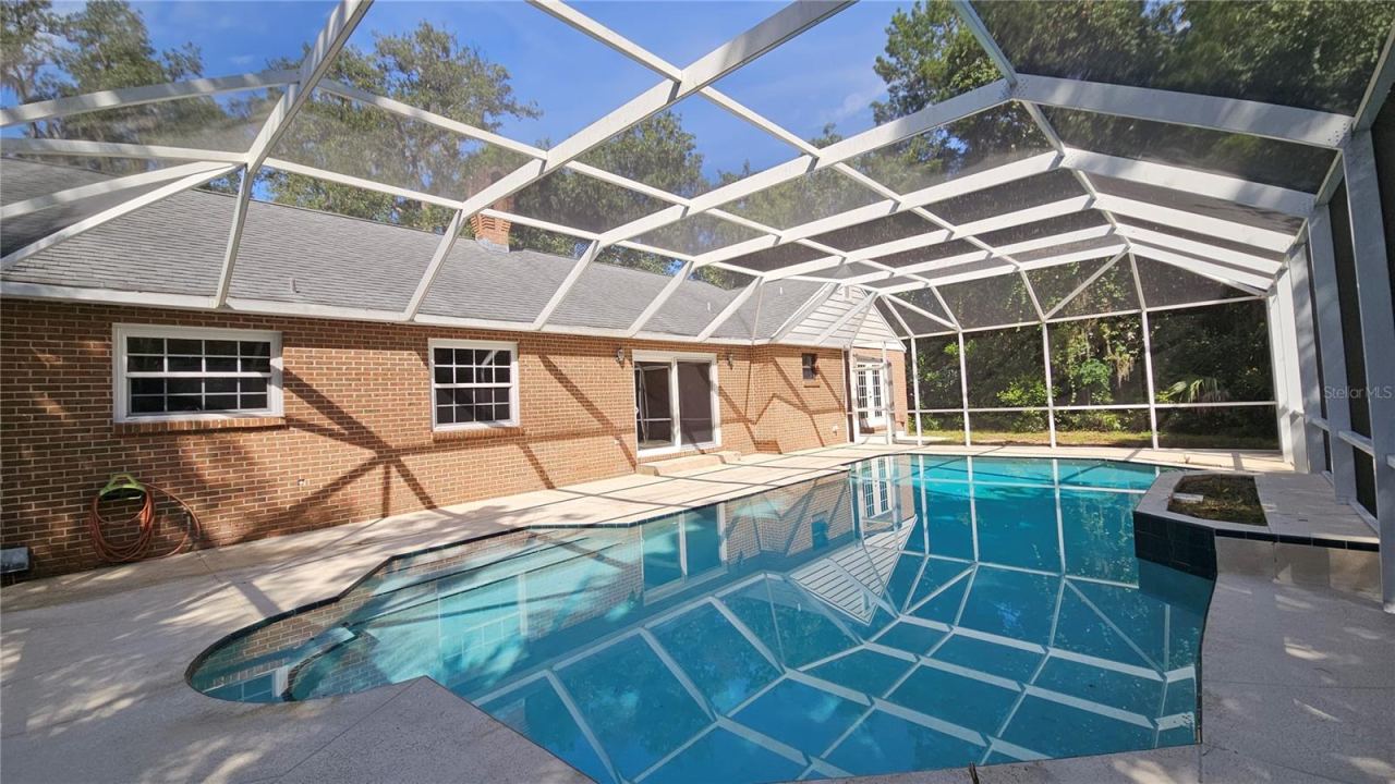 Photo 3 of 6217 Shoreline Dr, Port Orange, FL 32127