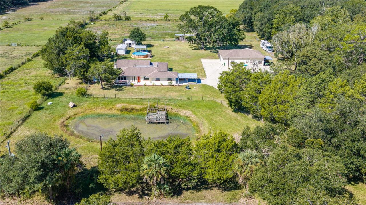 Photo 3 of 870 County Road 65, Bunnell, FL 32110