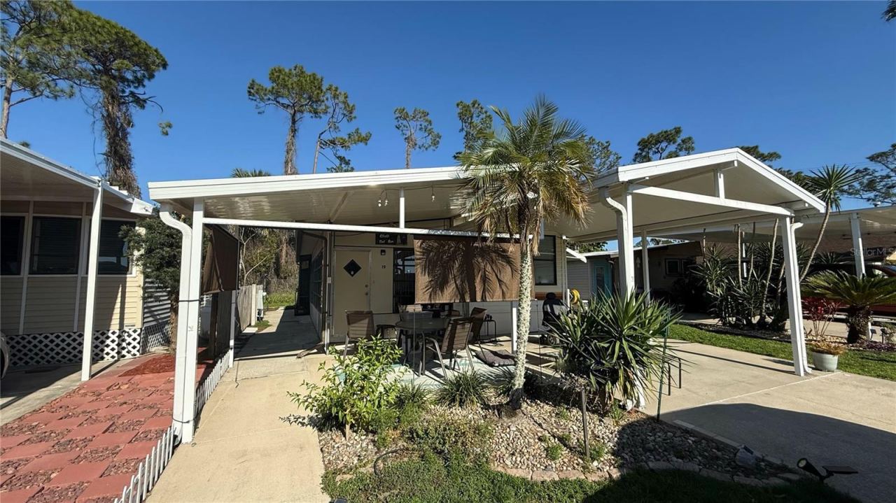 52 Deer Run Dr, Bunnell, FL 32110