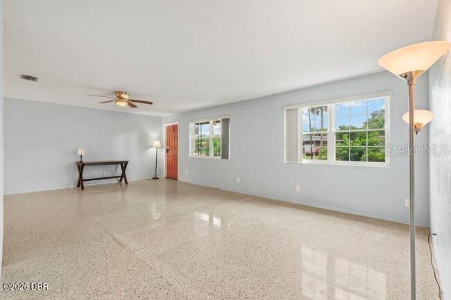 Photo 2 of 1002 Thunderbird Dr, Daytona Beach, FL 32117