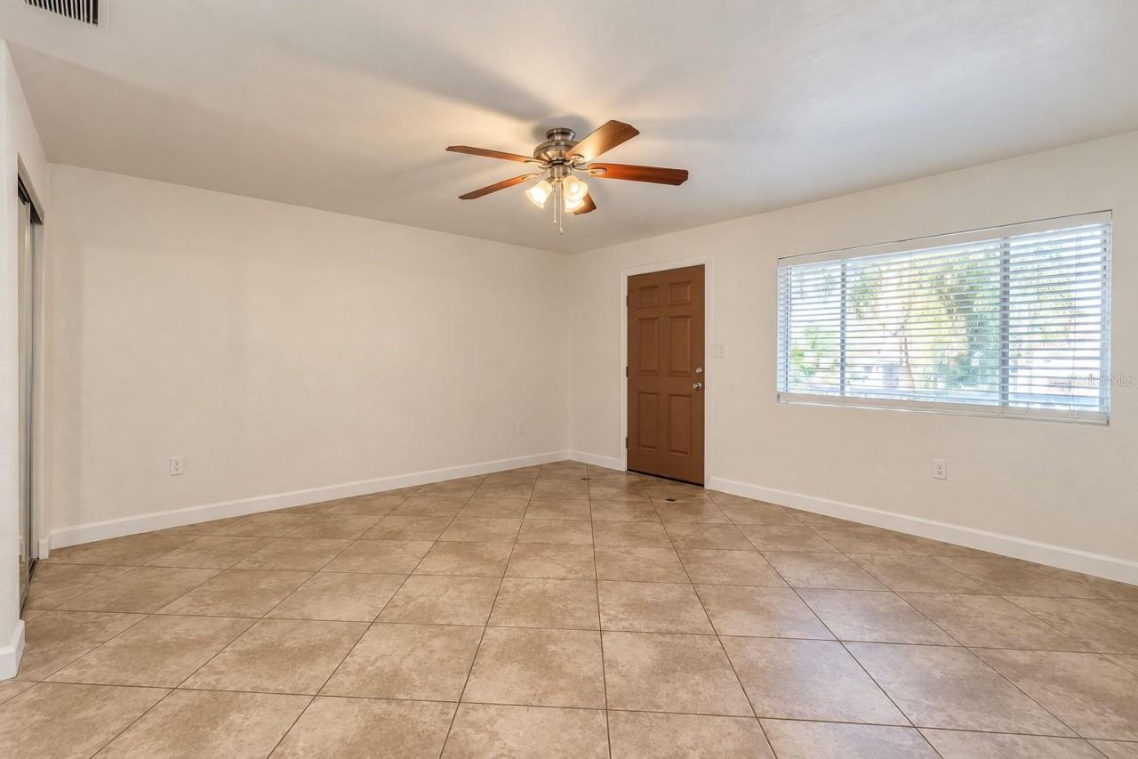Photo 2 of 102 S Peninsula Dr #100, Daytona Beach, FL 32118