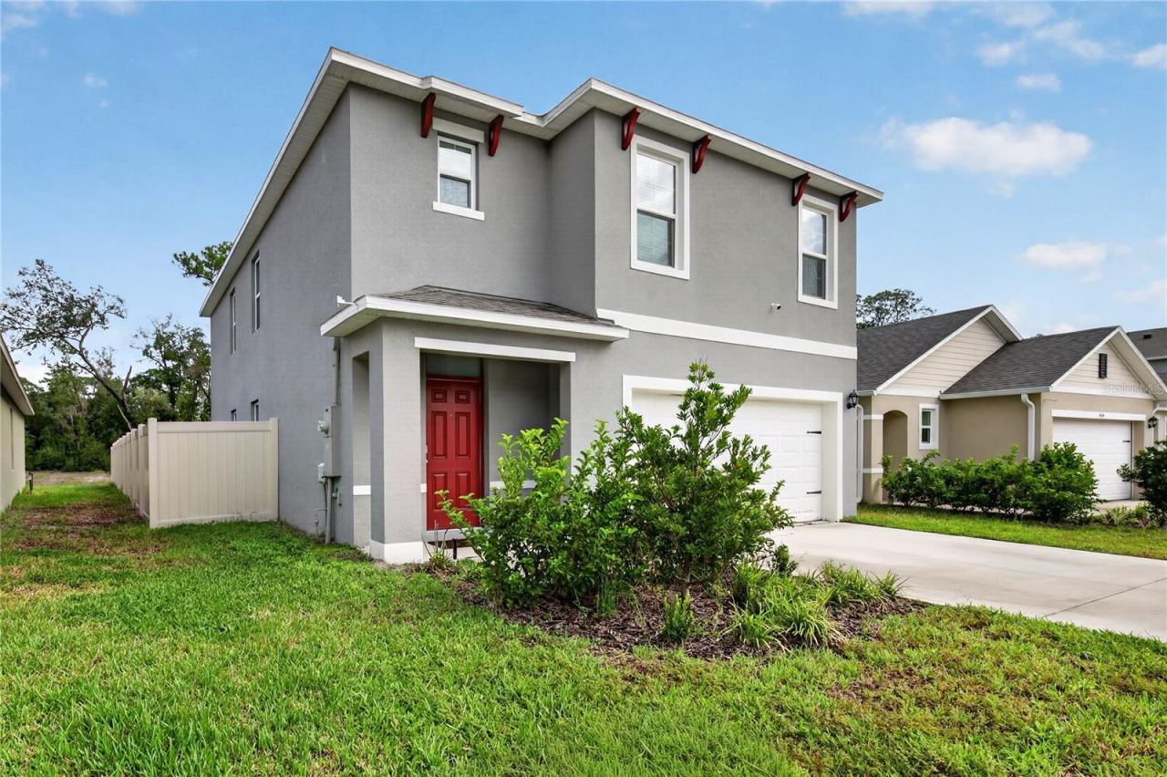 Photo 3 of 488 Pelham Park Dr, Deland, FL 32720
