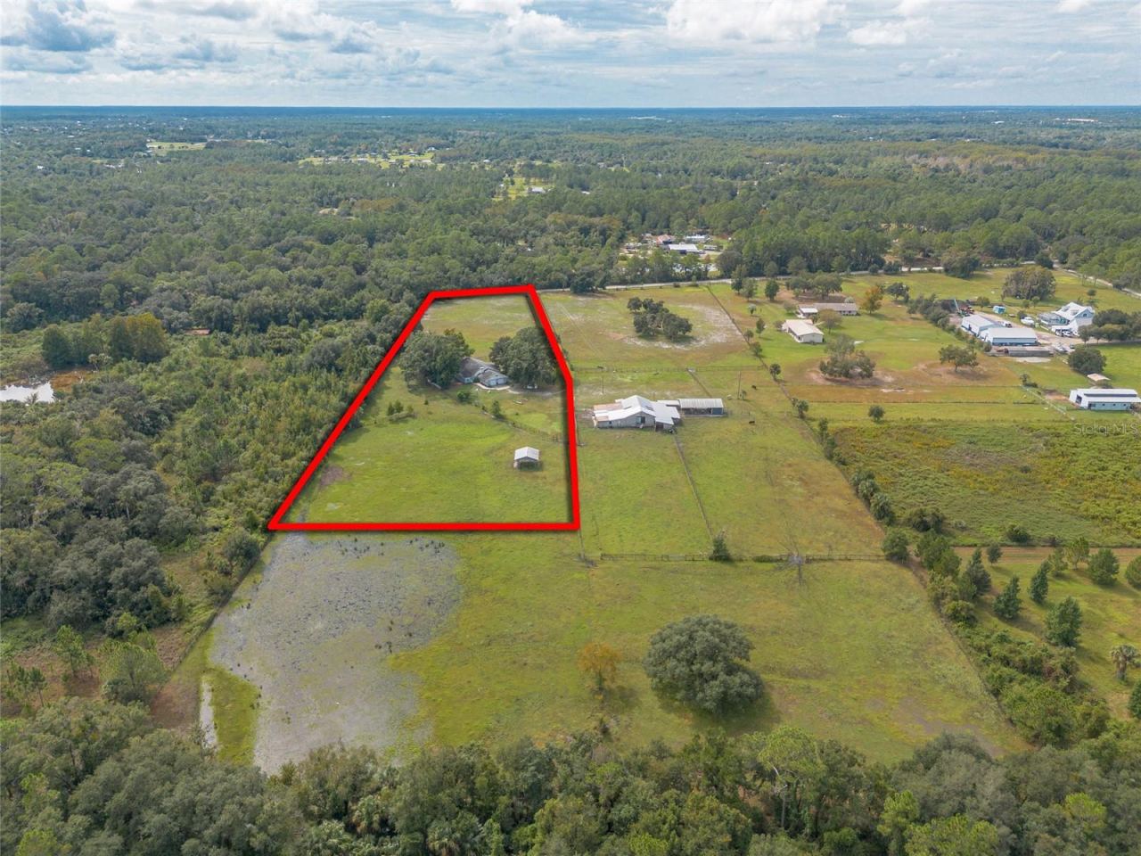Photo 2 of 1390 E Ohio Ave, Lake Helen, FL 32744
