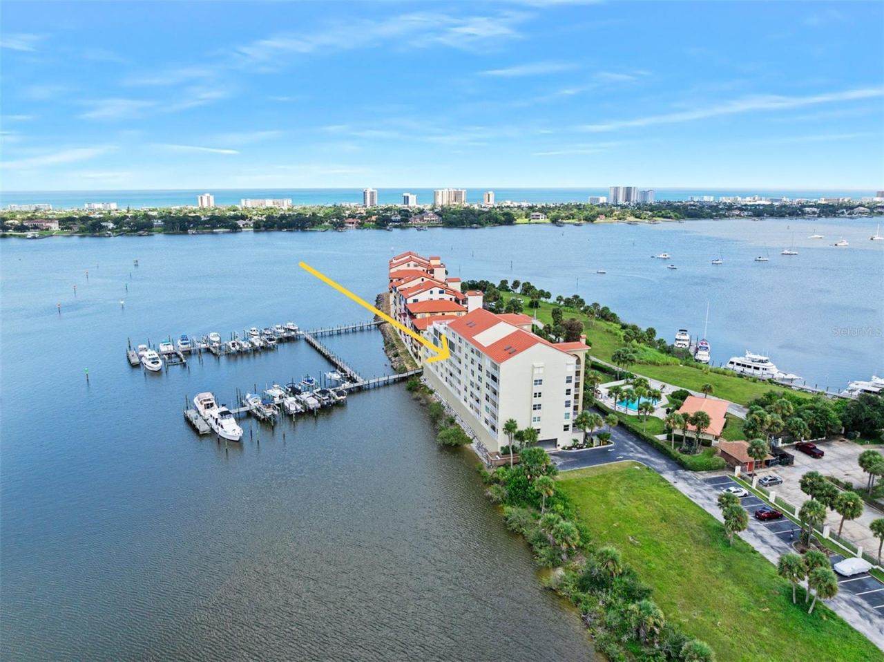 Photo 2 of 544 Marina Point Dr #5440, Daytona Beach, FL 32114