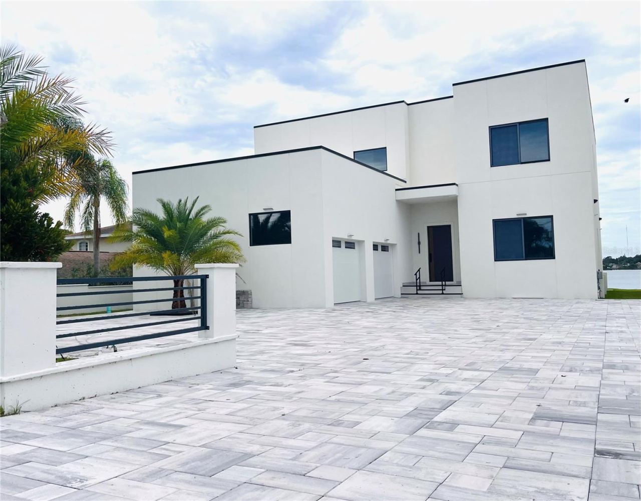 2115 N Halifax Ave, Daytona Beach