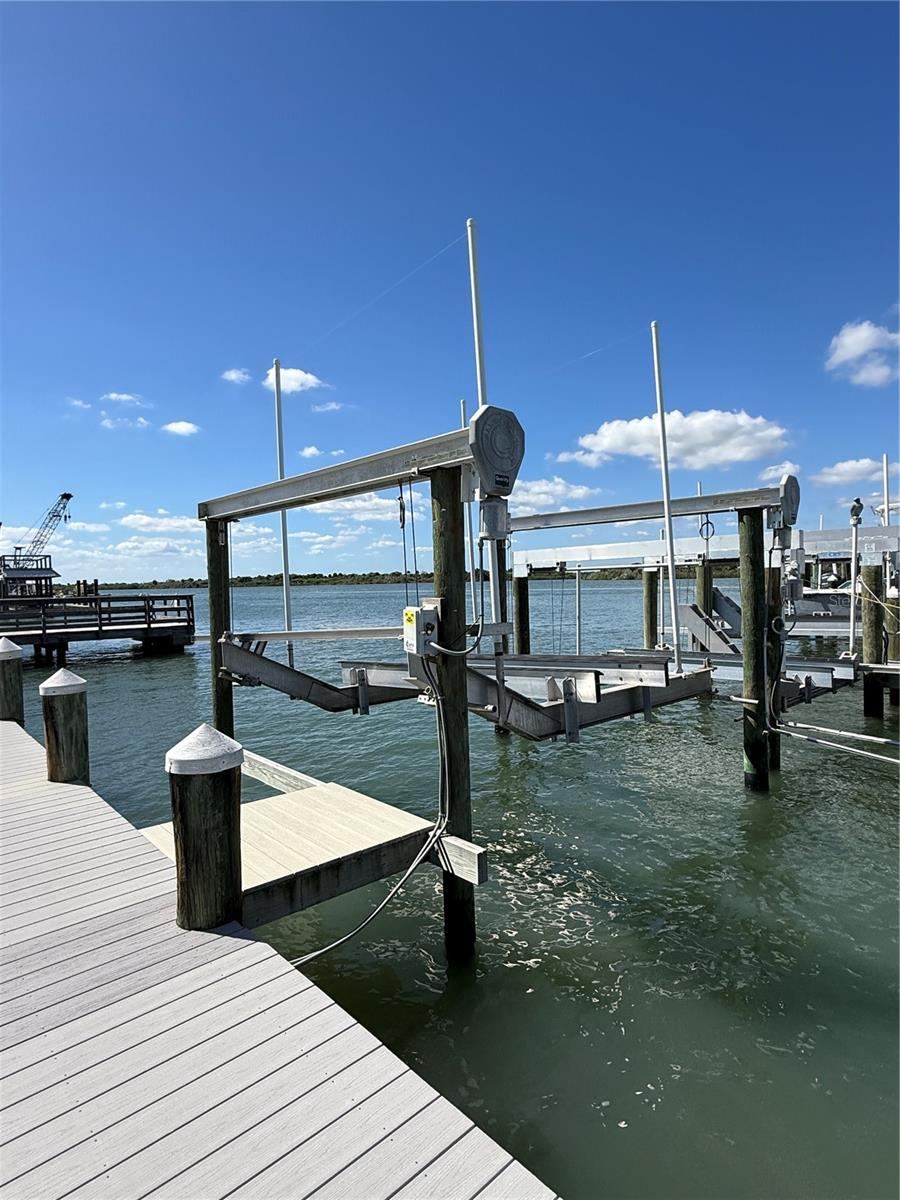 2700 N Peninsula Ave #slip #64, New Smyrna Beach, FL 32169
