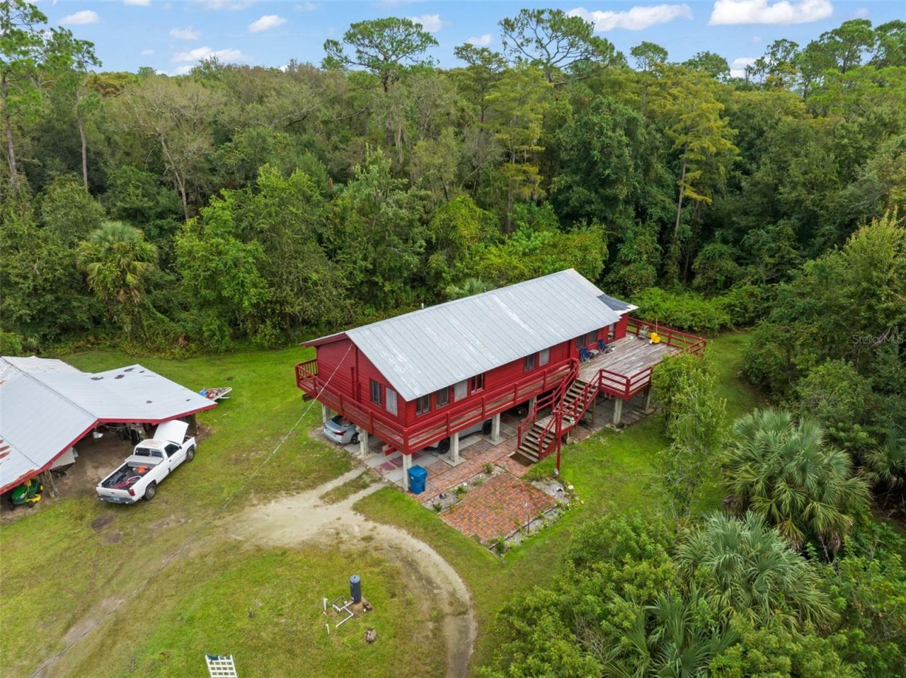 3946 Lakeshore Dr, New Smyrna Beach