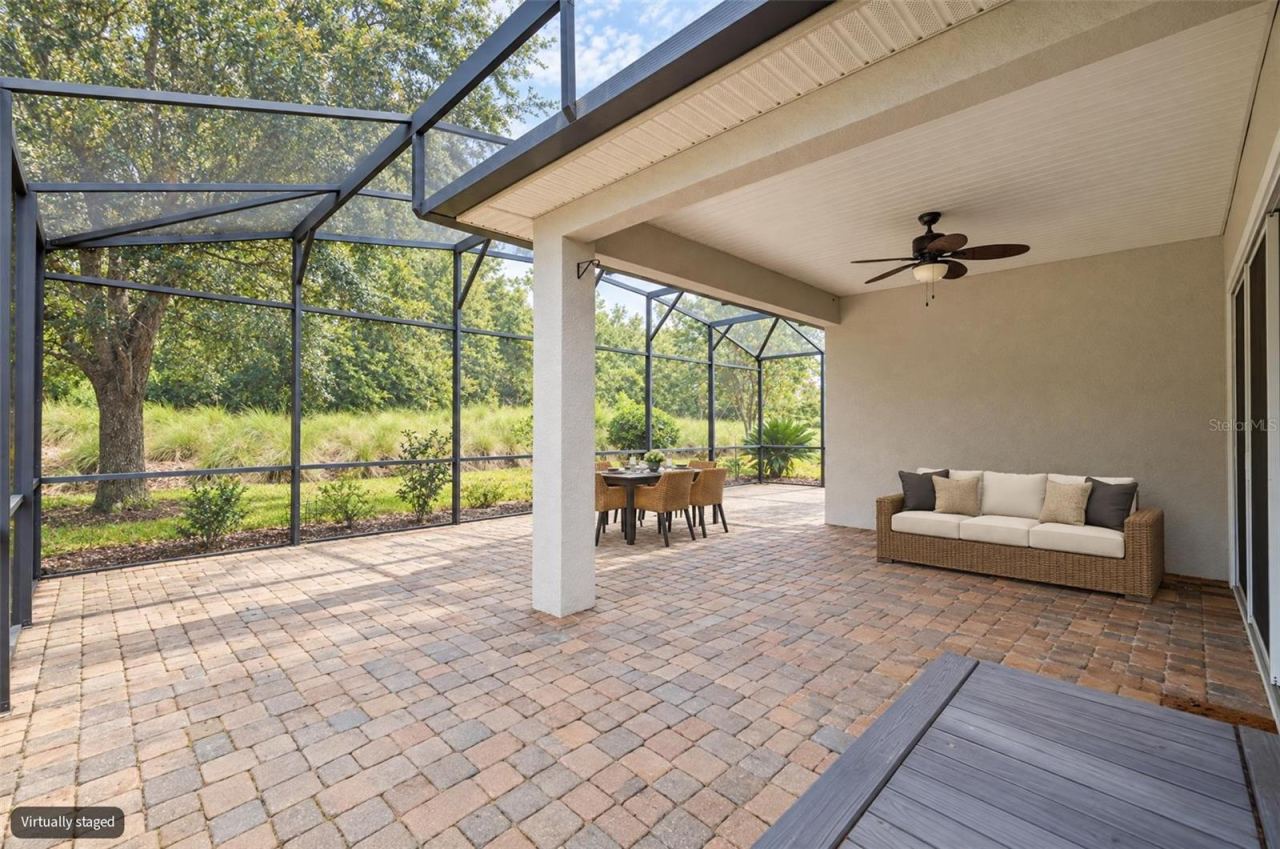 Photo 3 of 1076 Gardenshire Ln, Deland, FL 32724