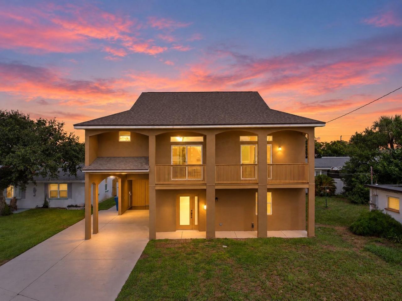 64 Ocean Shore Dr, Ormond Beach, FL 32176
