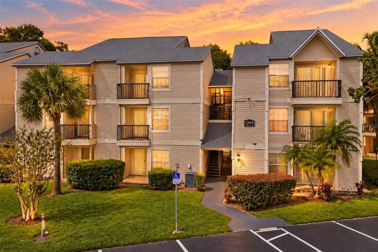 1964 Lake Atriums Cir #169, Orlando