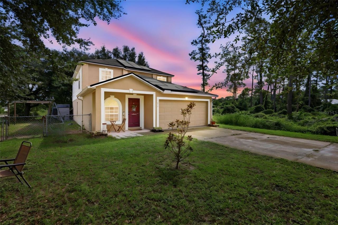 1293 7th Ave, Deland, FL 32724