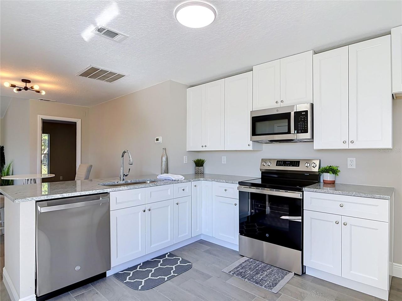Photo 3 of 3025 Foxboro Cir, Deltona, FL 32738