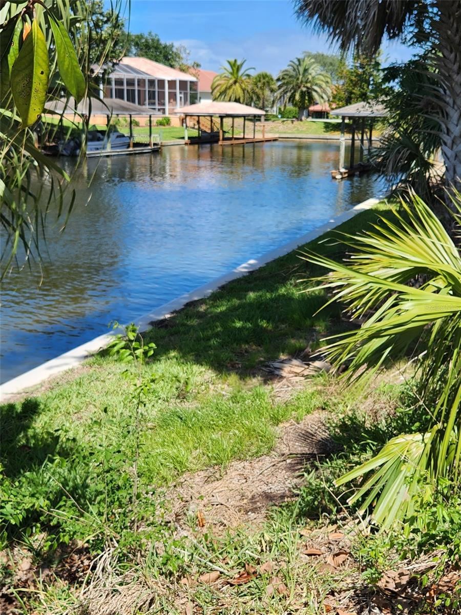 Photo 5 of 35 Coral Reef Ct N, Palm Coast, FL 32137