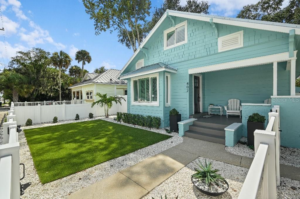 402 N Orange St, New Smyrna Beach