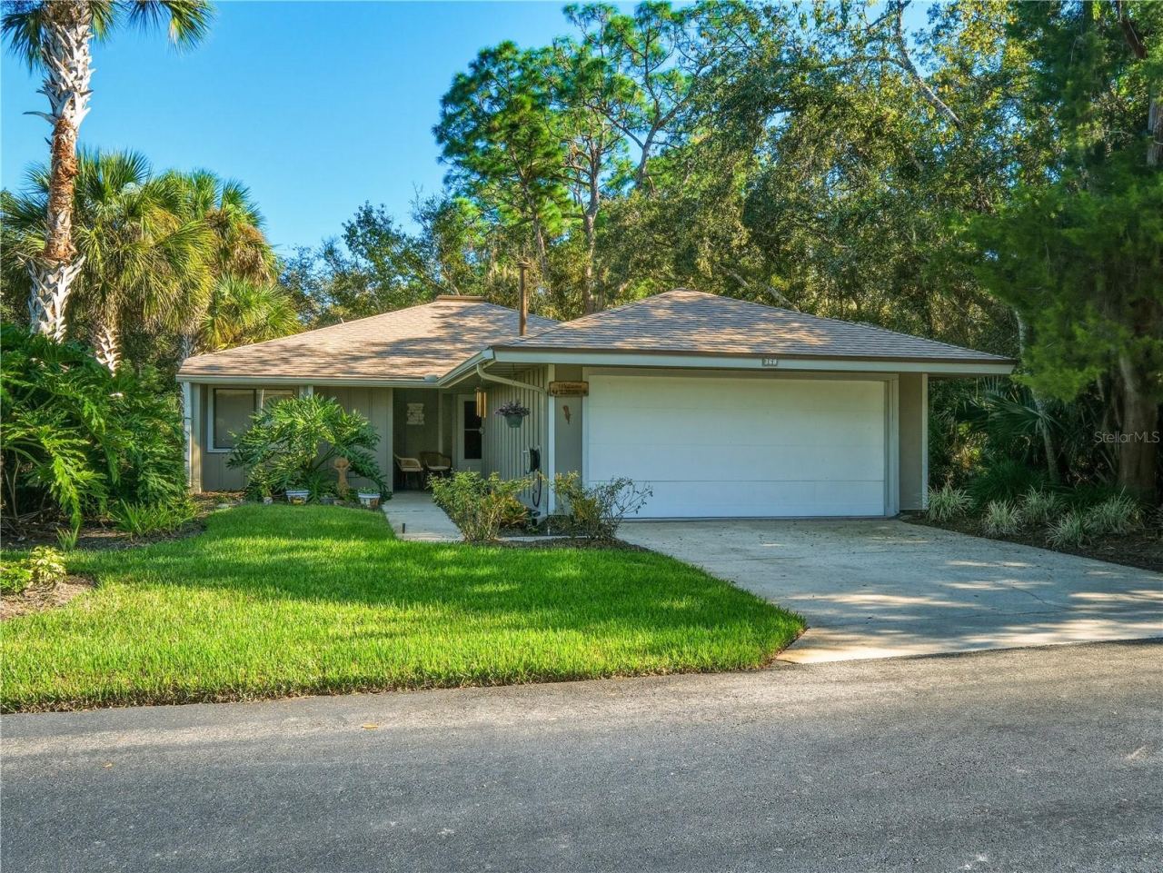 368 Gleneagles Dr, New Smyrna Beach, FL 32168