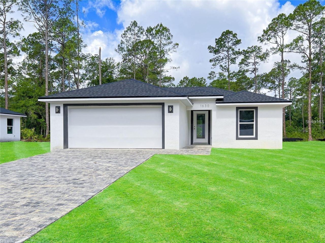 1630 11th Ave, Deland, FL 32724