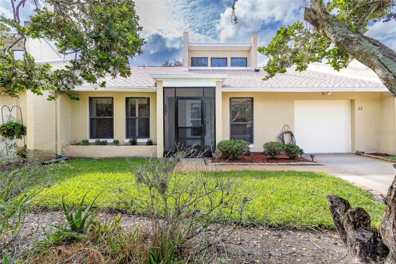 Photo 2 of 32 Fairway Dr #32, Debary, FL 32713