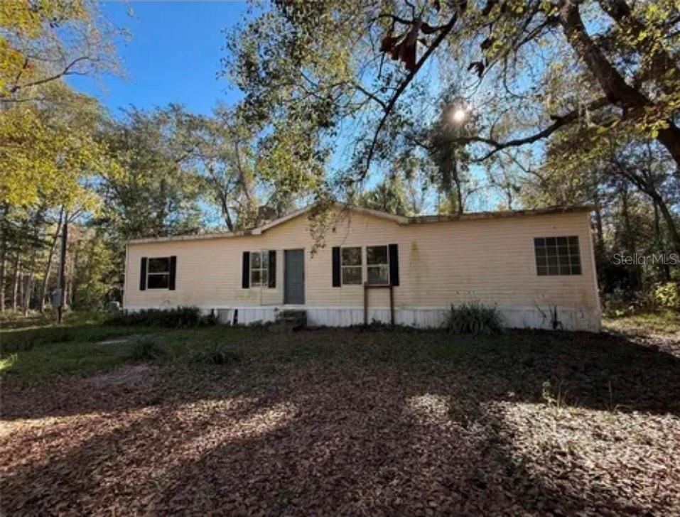 132 Pond Side Trl, Hawthorne, FL 32640