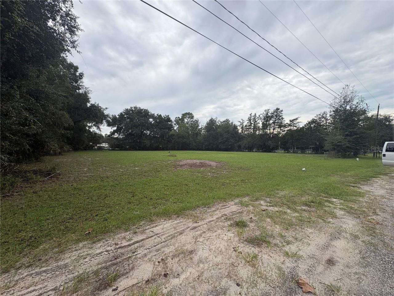 517 Orange St, Welaka, FL 32193