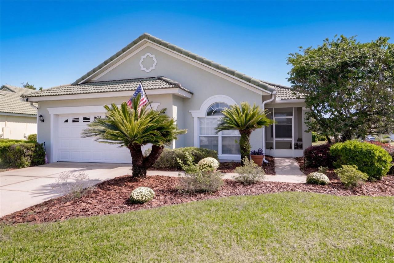338 Foxhill Dr, Debary