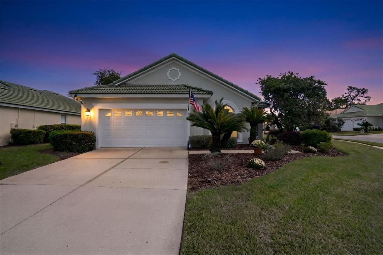 Photo 2 of 338 Foxhill Dr, Debary, FL 32713