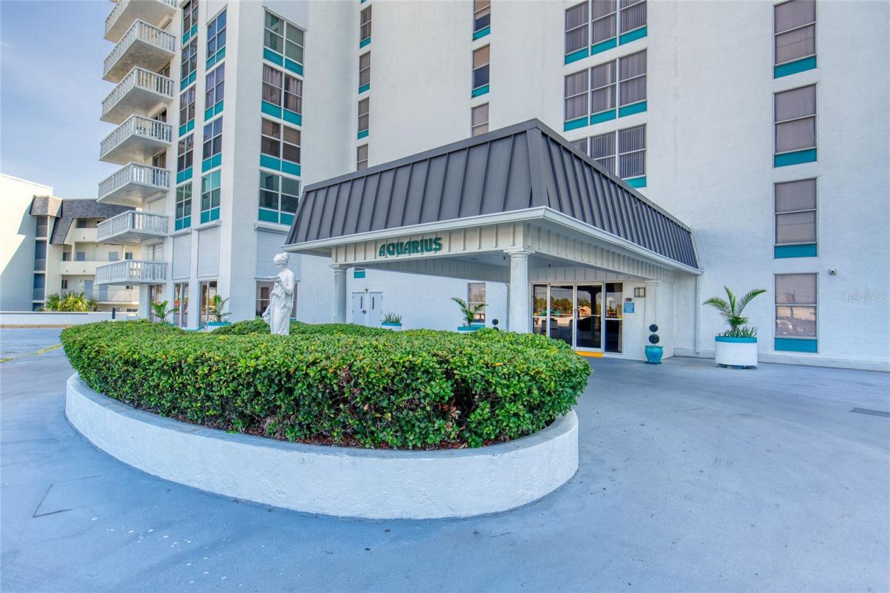 Photo 2 of 1575 Ocean Shore Blvd #307, Ormond Beach, FL 32176