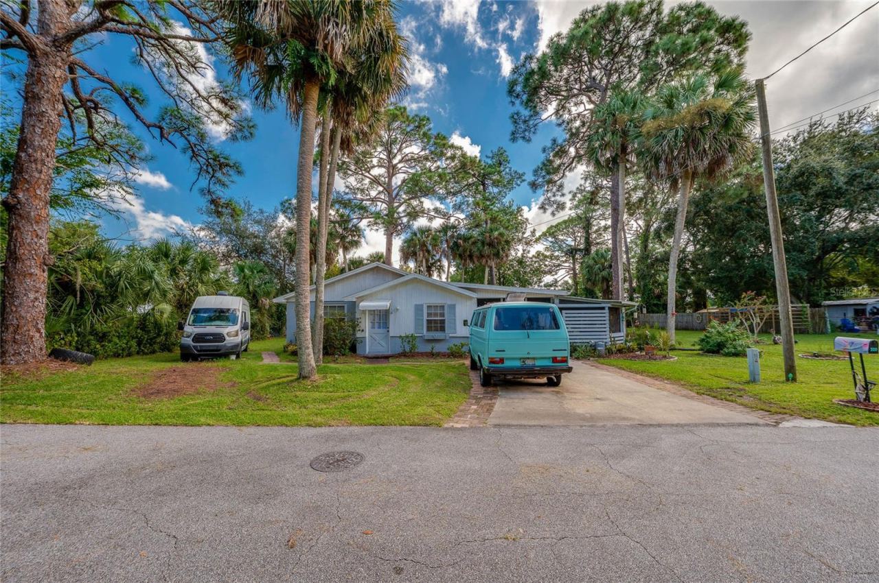 Photo 2 of 300 Alice St, Edgewater, FL 32132